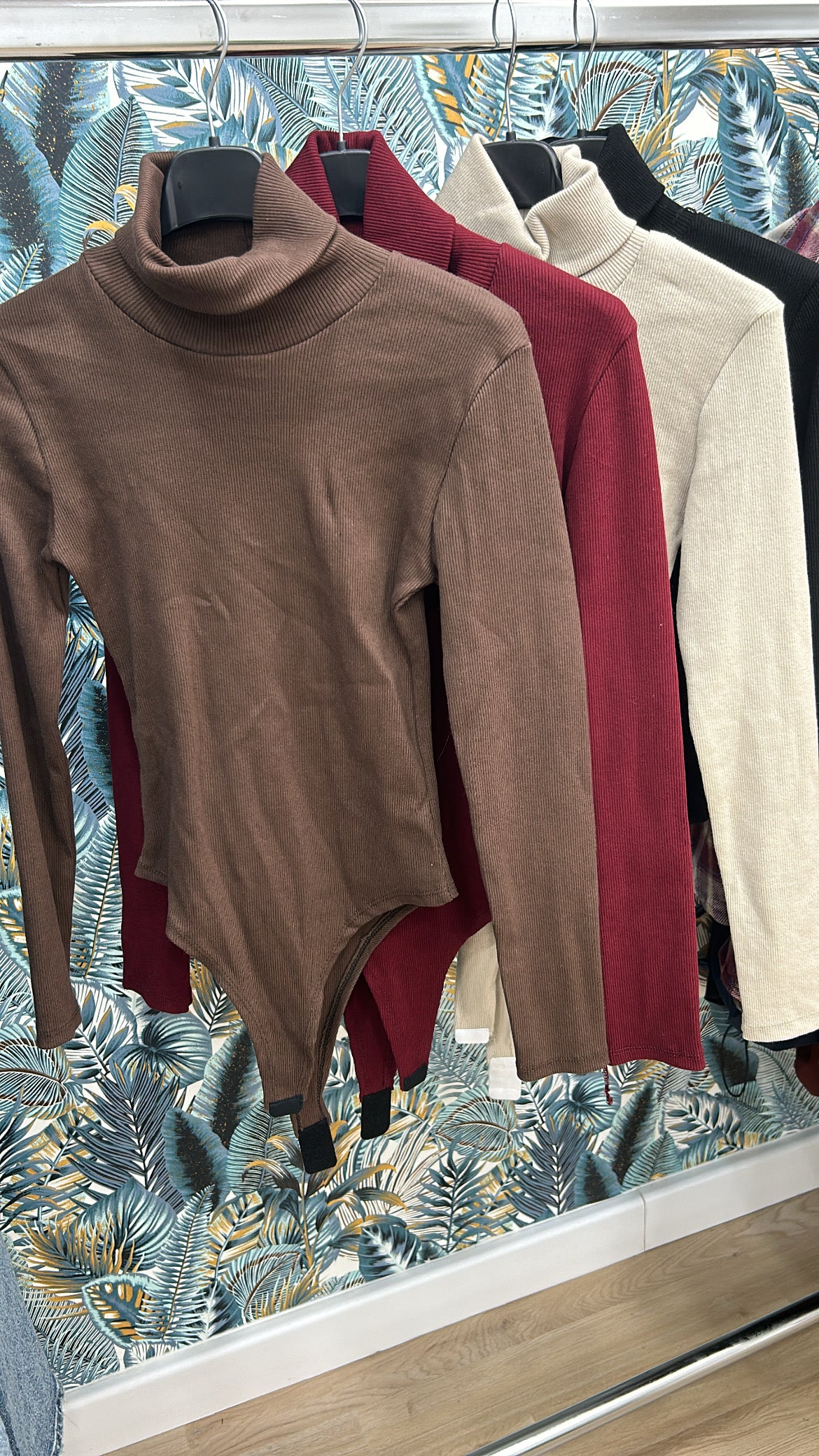 body lupetto a costine